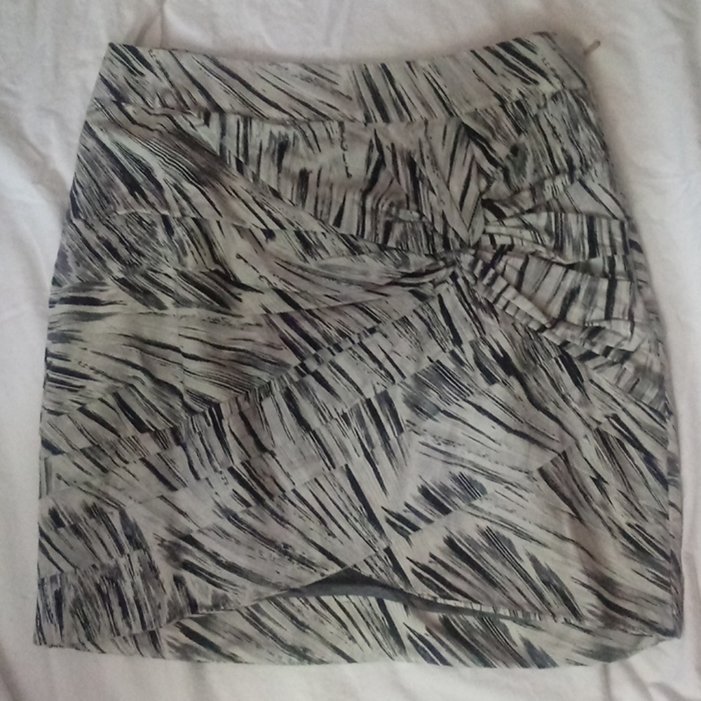 Leifsdottir Anthropologie skirt 10